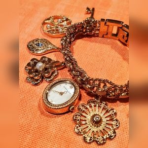 Beautiful Anne Klein Charm Bracelet